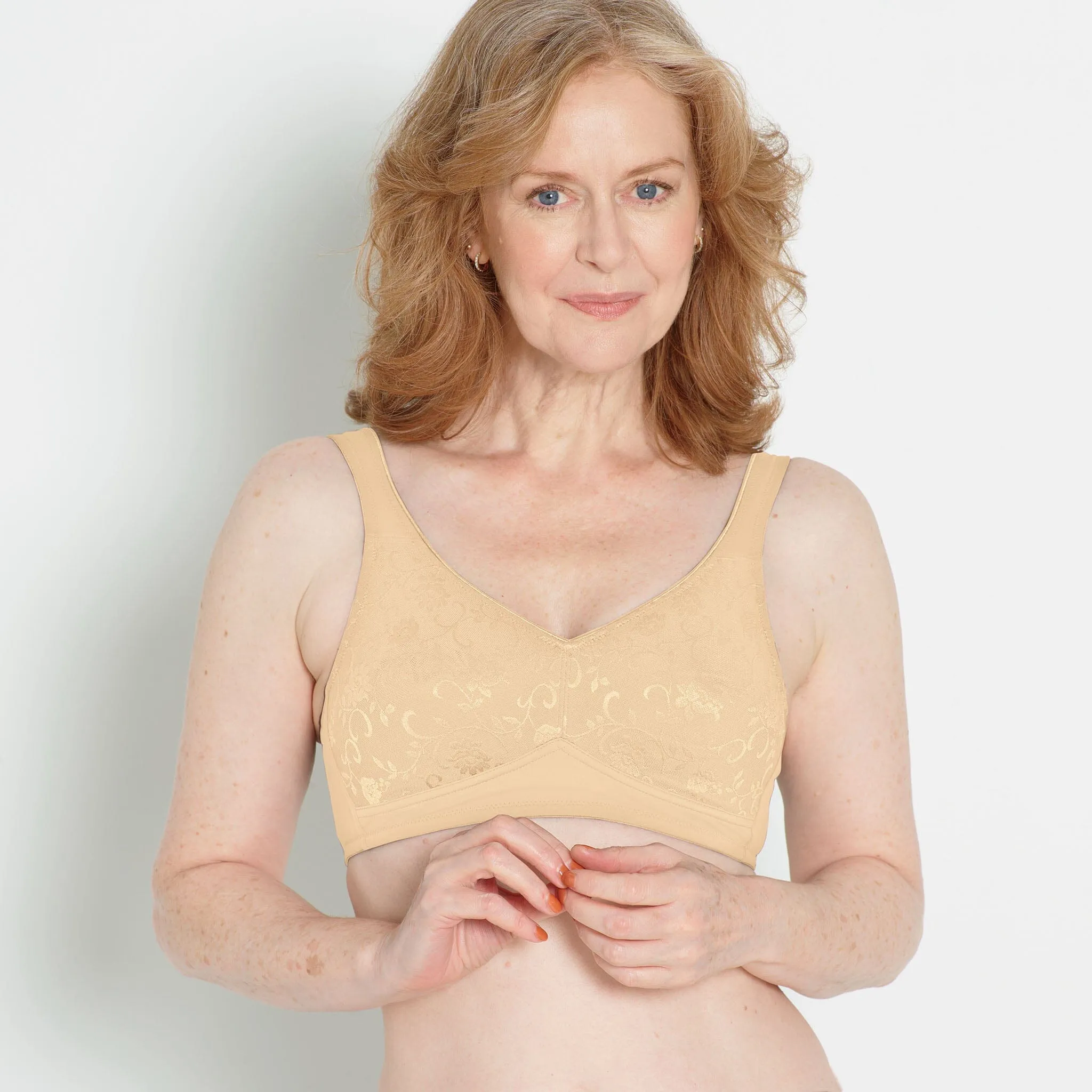 All Over Lace Microfiber Pocketed Especially For You Bra Beige/Right