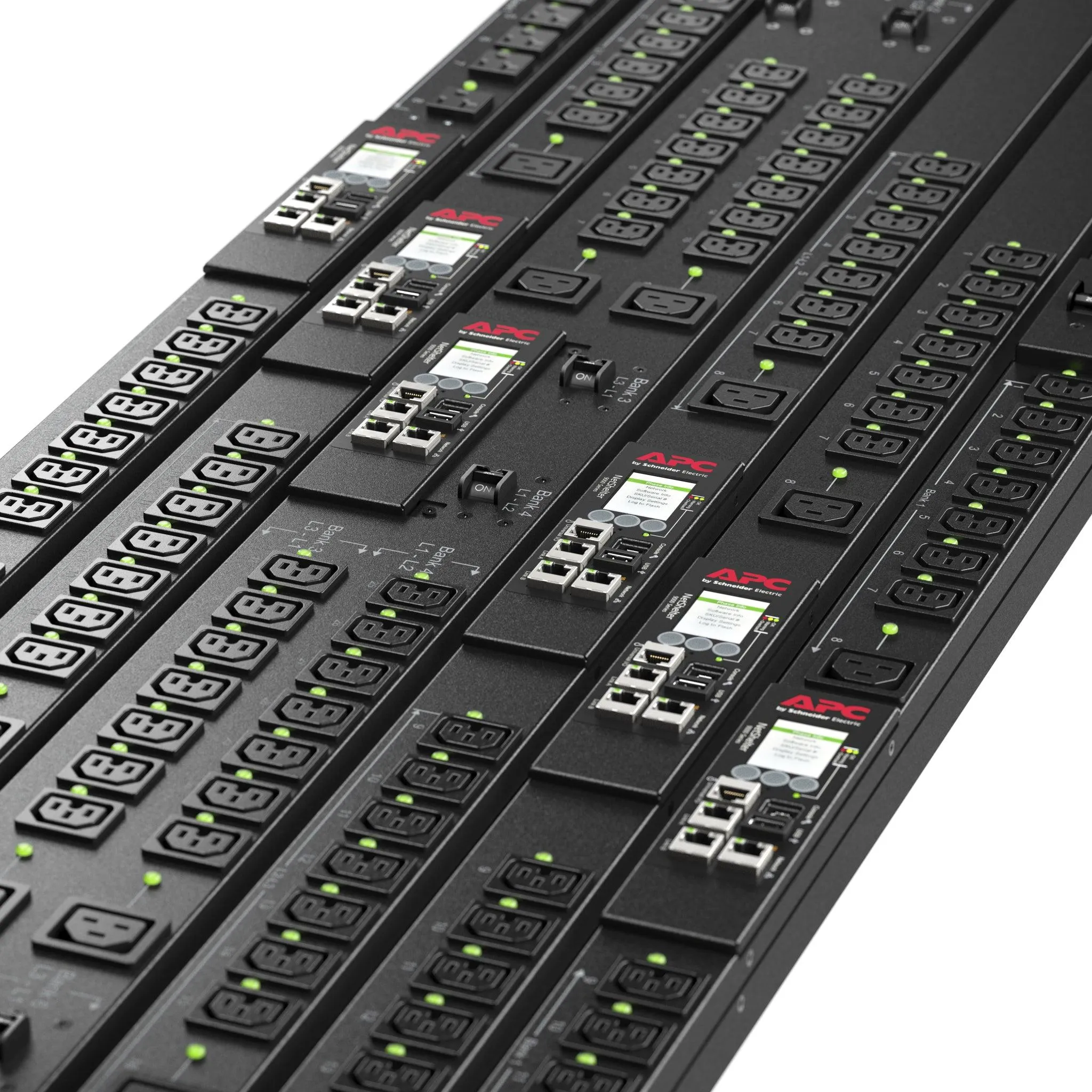 APC Rack PDU 9000 Switched | ZeroU | 16A | 230V | (21) C13 & (3) C19 | IEC309 Cord (APDU9959EU3)