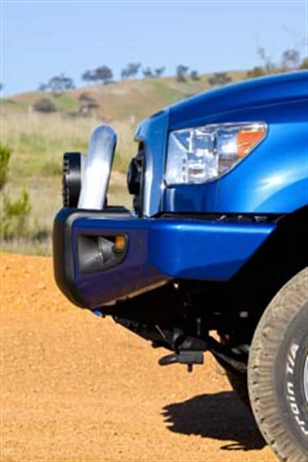 ARB 3915030 Front Sahara Bar