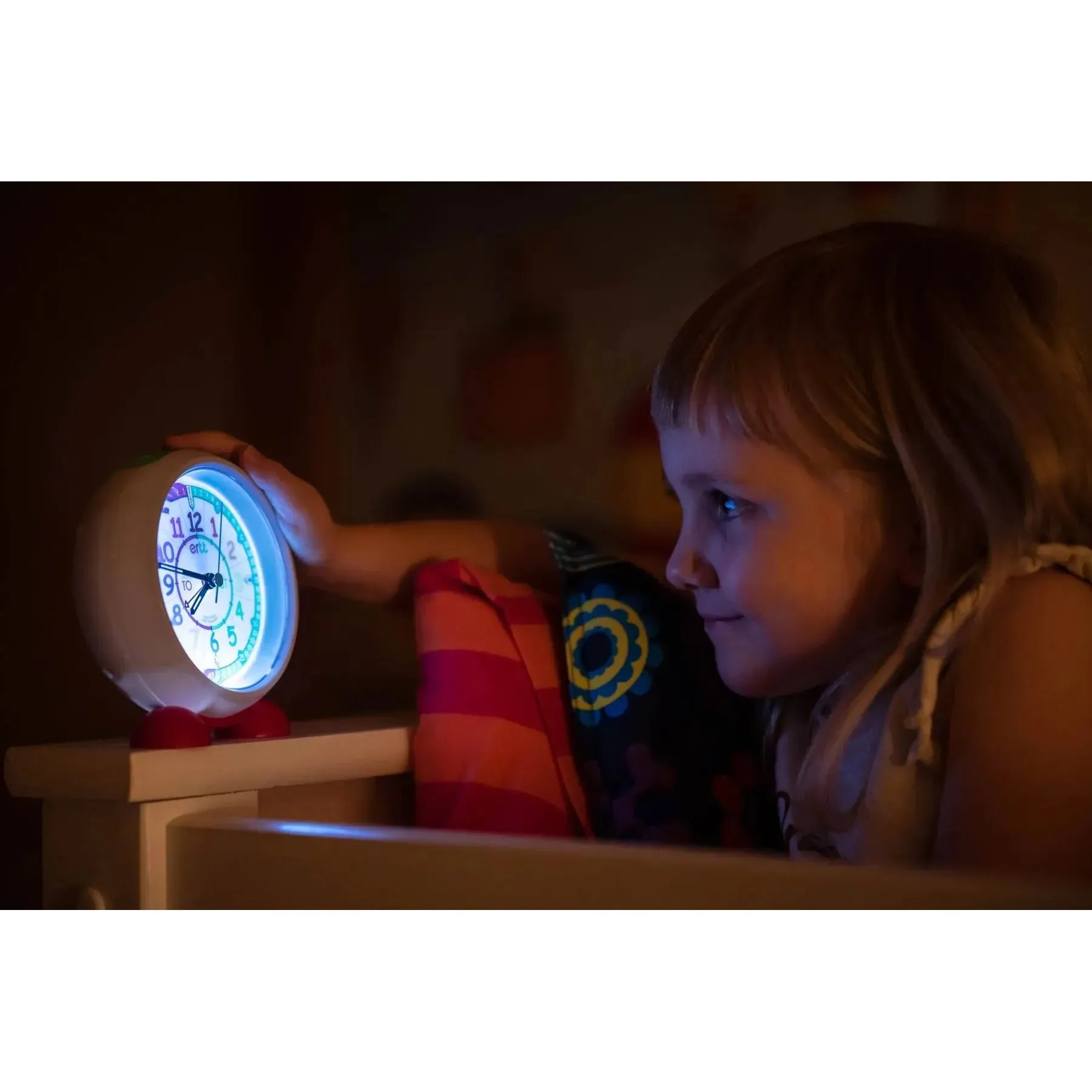 EasyRead Time Teacher Alarm Kids Clock Red and Green 24 hour Face by ertt 4yrs 