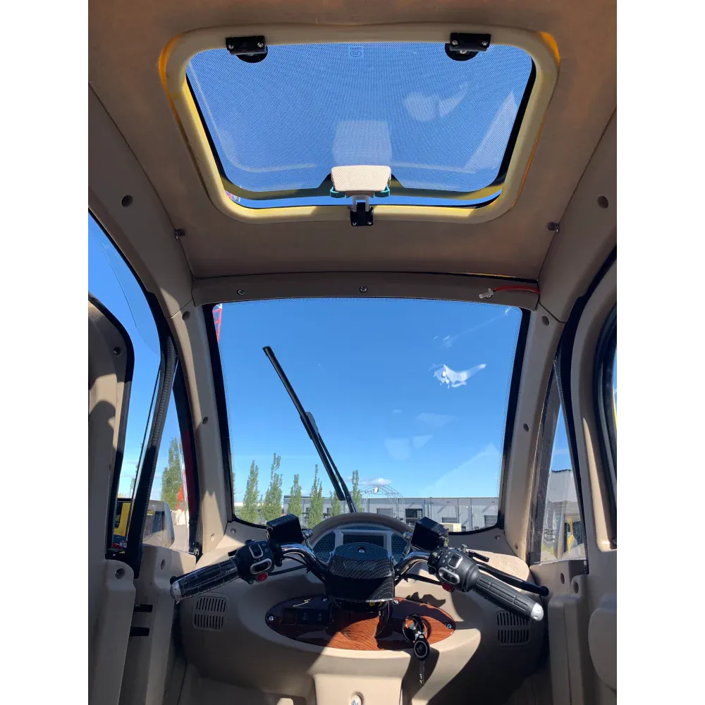 Gio Electric Golf Enclosed 1200W Mobility Scooter