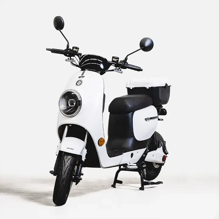 GIO Italia Ultra 60V 20AH Electric Moped Bike