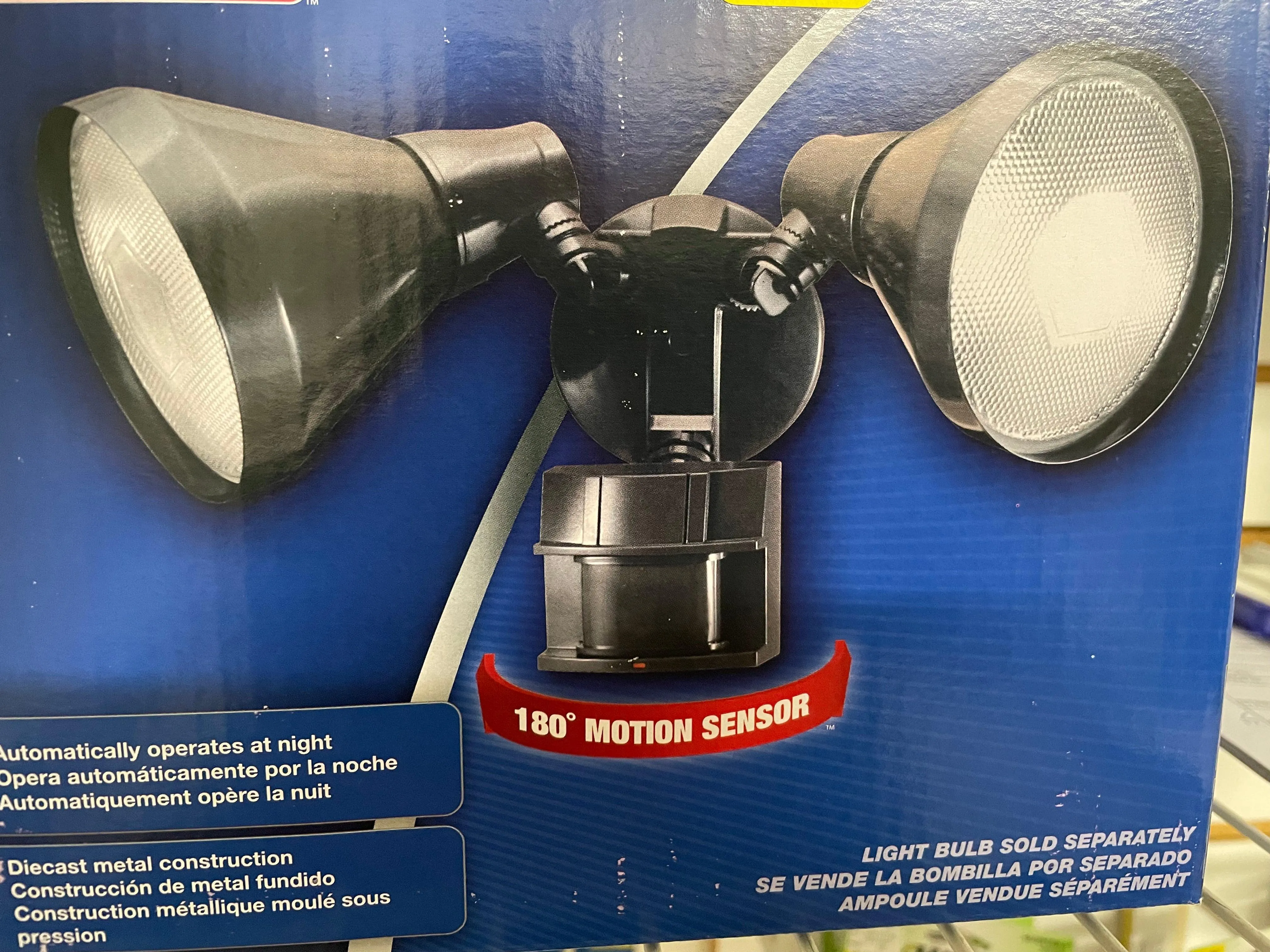 MOTION DETECTOR SECURITY LIGHT