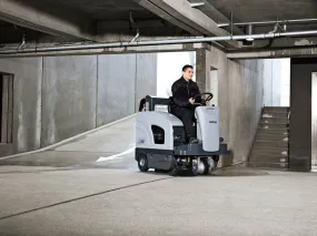 Nilfisk-Advance SW4000 LPG Powered Rider Sweeper With Hydraulic Dump Hopper NLA