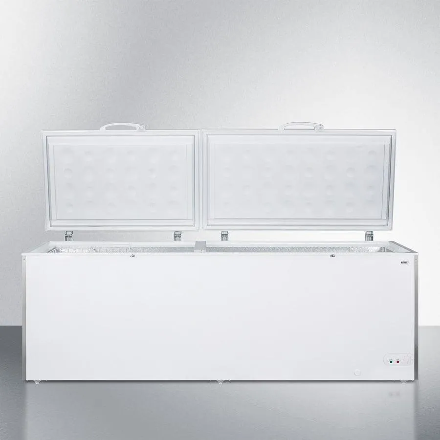 Summit 91 in. Chest Freezer with 26.66 cu. ft. Capacity, Manual Defrost Operation, Door Lock, One Piece Interior Liner - SCFM252WH