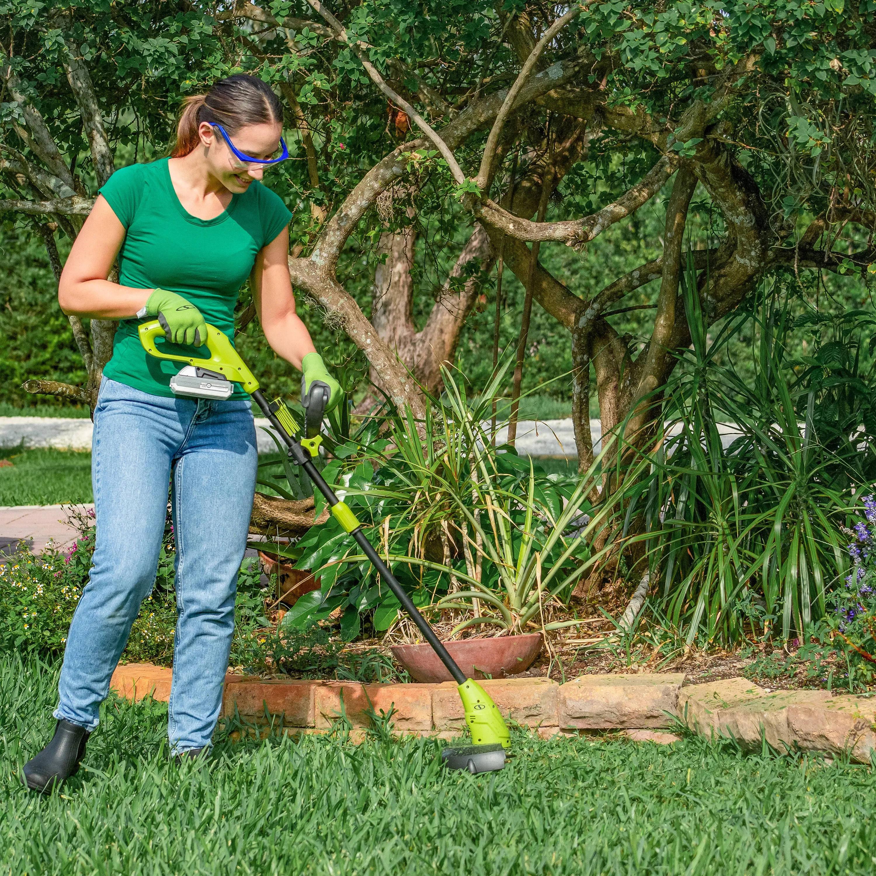 Sun Joe 24V-GT3MAX-LTE 24-Volt* IONMAX Cordless Garden Combo Kit | Leaf Blower | Grass Trimmer | Hedge Trimmer | W/ 2 x 2.0-Ah Batteries   Charger