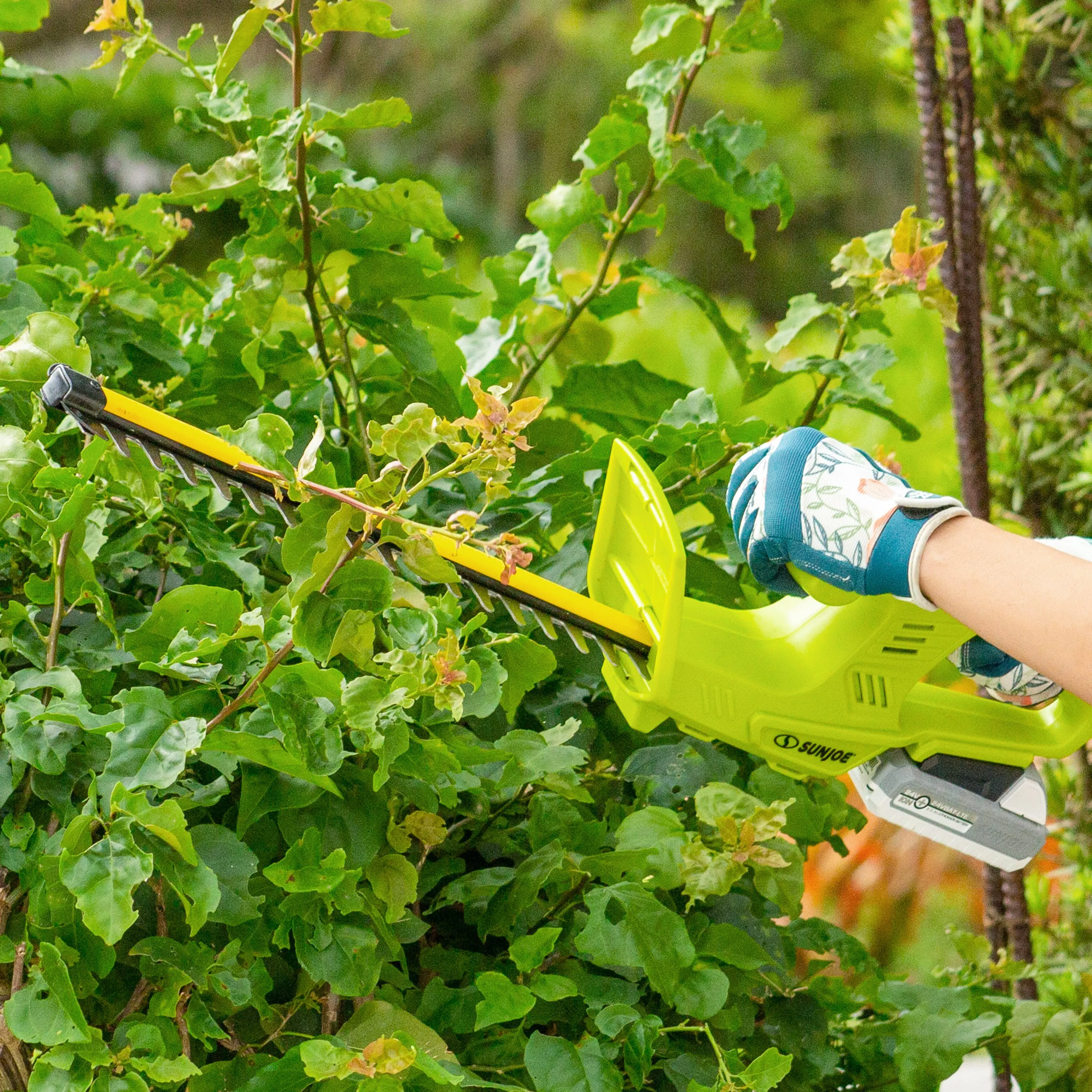 Sun Joe 24V-GT3MAX-LTE 24-Volt* IONMAX Cordless Garden Combo Kit | Leaf Blower | Grass Trimmer | Hedge Trimmer | W/ 2 x 2.0-Ah Batteries   Charger