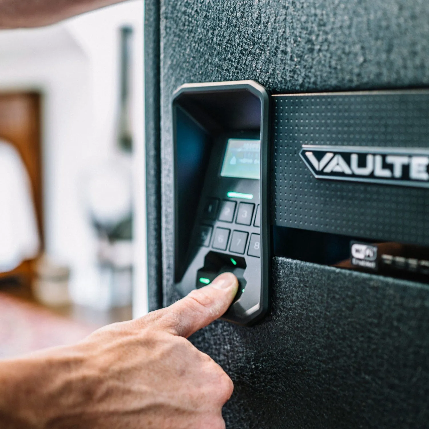 VAULTEK ViSN RS500i Biometric Smart Rifle Safe